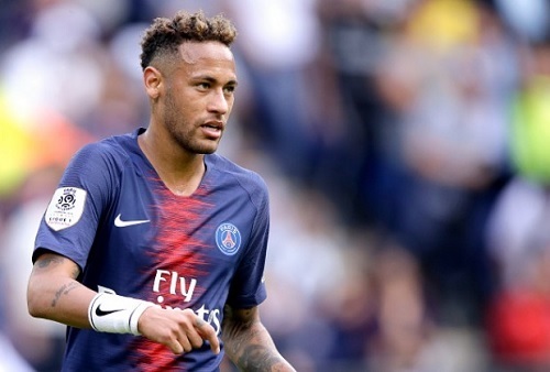 ネイマールPSG2018.jpg
