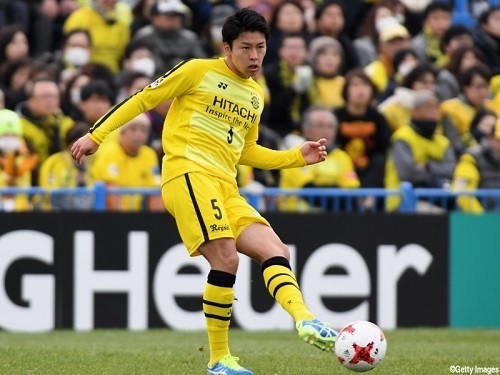 中山雄太柏.jpg