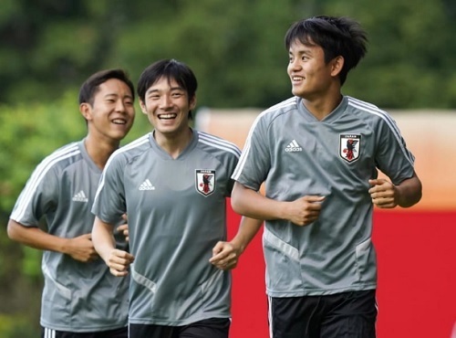 中島と久保2019南米選手権前ジョギング.jpg