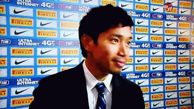 カッサーノ長友2013ハグ.gif