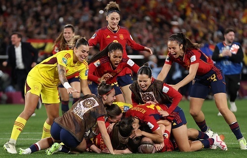 スペイン2023女子W杯決勝ゴール.jpg