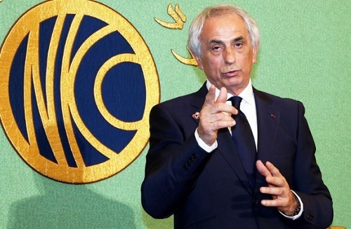 ハリルホジッチ代表解任会見.jpg