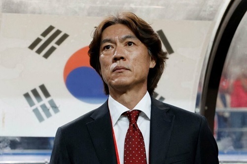 ホンミョンボ監督韓国代表.jpg