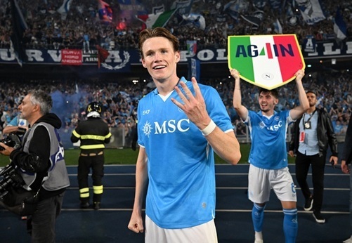 マクトミネイ年間MVP24-25.jpg