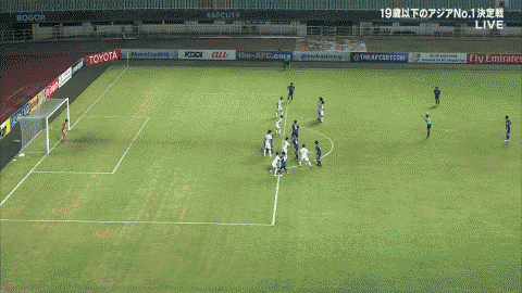 久保建英2018U19FK北朝鮮戦.gif