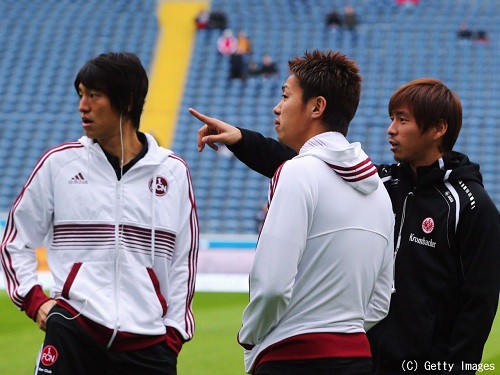 乾清武金崎2013第21節試合前.jpg