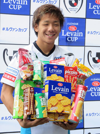 井手口ルヴァン杯ニューヒーロー賞.jpg