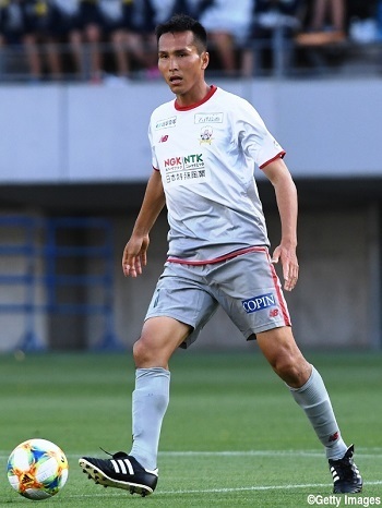 前田遼一2019岐阜.jpg