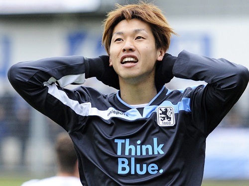 大迫勇也2014アウェイユニミス.jpg