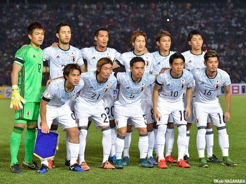 日本代表2015アウェーユニ.jpg