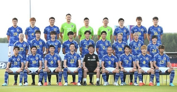 日本代表集合写真2022-11-19.jpg