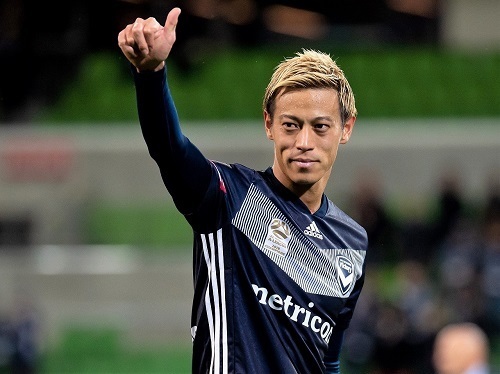 本田圭佑サムズアップ.jpg