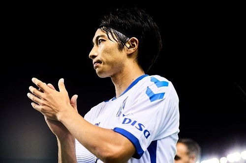 柴崎2017昇格PO試合後拍手.jpg