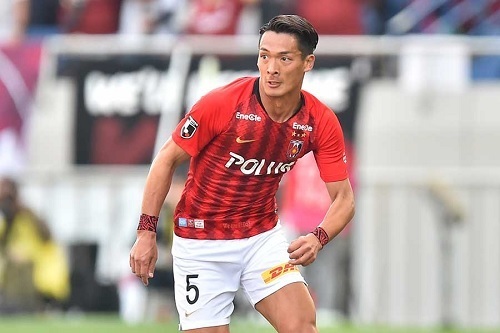 槙野2019浦和.jpg