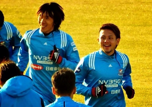 比嘉中村俊輔2015沖縄キャンプ02.jpg
