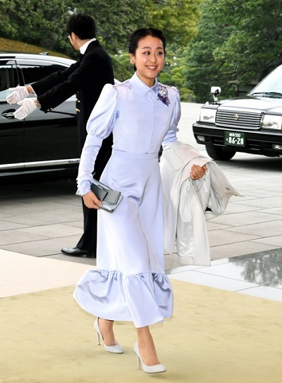 浅田真央宮中茶会.jpg