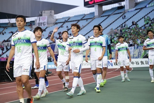 湘南2019最終節試合後.jpg