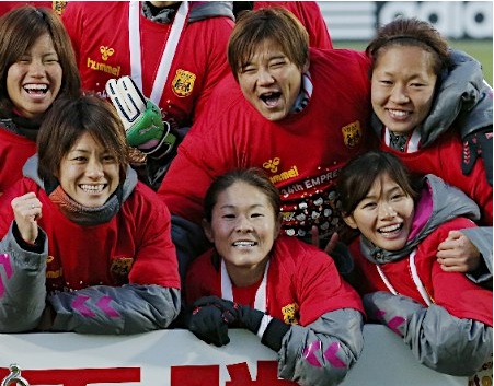 皇后杯決勝2012集合写真.jpg