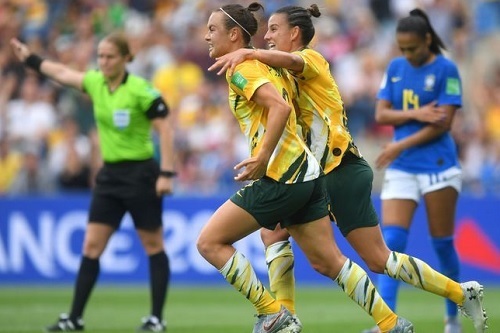 豪州女子2019女子W杯ブラジル戦ゴール.jpg