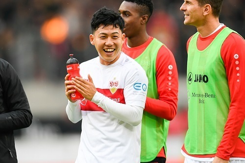 遠藤航シュツットガルト試合後.jpg