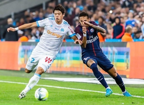 酒井宏樹とネイマール.jpg