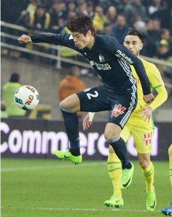 酒井宏樹トラップ02.jpg