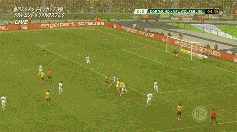 香川2015ポカール決勝アシスト.gif